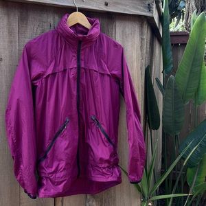 PACKABLE LULULEMON JACKET